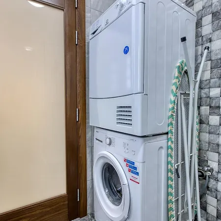 St Julian's Apartamento