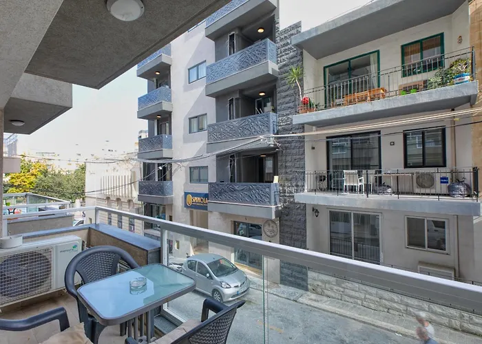 St Julian's Appartement