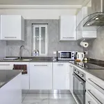 St Julian's Apartment *